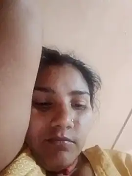 Snapshot of Seema_ji12 chatting on 02-23-26, 01:03 Seema ji12 online show from 02-23-26, 01:03