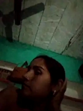 Snapshot of Seema_ji12 chatting on 03-19-26, 03:16 Seema ji12 online show from 03-19-26, 03:16