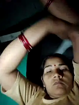 Snapshot of Seema_ji12 chatting on 03-22-26, 12:36 Seema ji12 online show from 03-22-26, 12:36