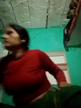 Snapshot of Seema_ji12 chatting on 03-25-26, 03:51 Seema ji12 online show from 03-25-26, 03:51