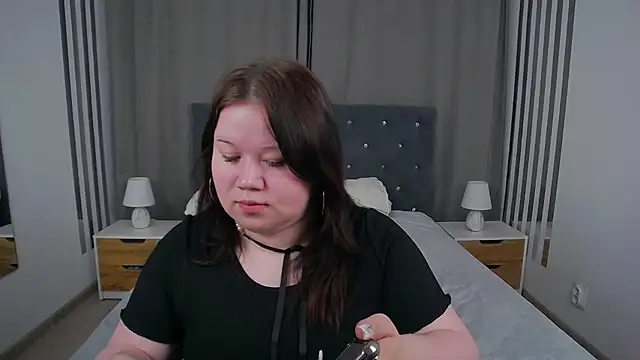 EvaNova  online show from 11-26-25, 04:24