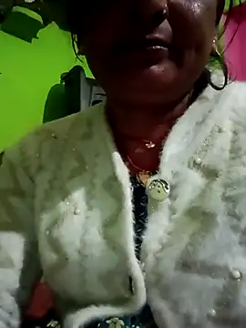 Quin love143 online show from 02-10-26, 11:53