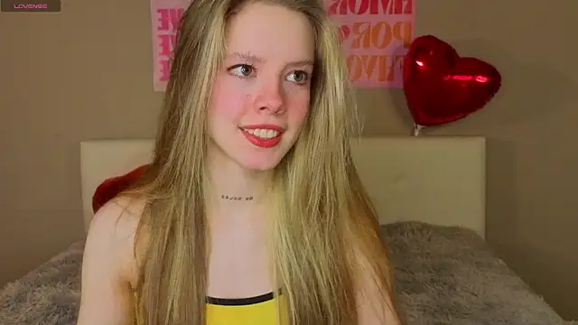 TiffinyMergist online show from 02-20-26, 07:03