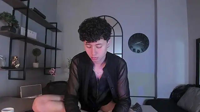 Noah dupont  online show from 02-06-26, 12:08