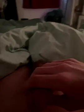 Snapshot of groschibre40100 chatting on 11-17-25, 11:27 groschibre40100 online show from 11-17-25, 11:27