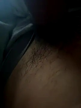 Snapshot of groschibre40100 chatting on 12-14-25, 08:46 groschibre40100 online show from 12-14-25, 08:46