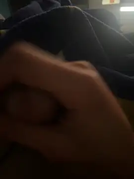 Snapshot of groschibre40100 chatting on 02-05-26, 01:43 groschibre40100 online show from 02-05-26, 01:43