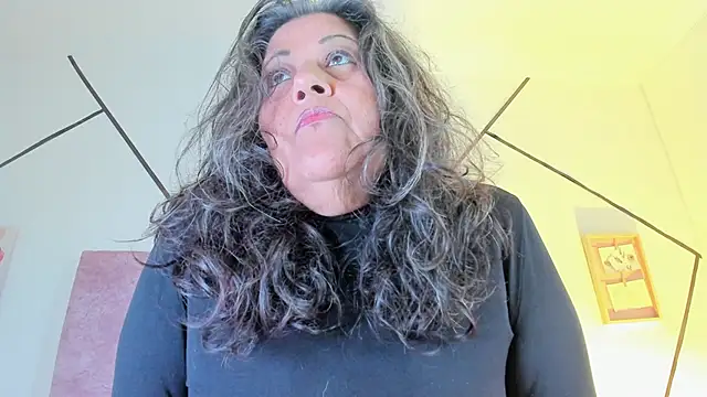 Victoriaa Anderson online show from 01-12-26, 08:47