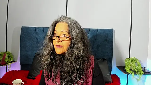 Victoriaa Anderson online show from 06-19-26, 02:10