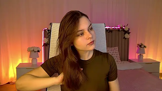 FrancescaCavaliere online show from 03-22-26, 09:45