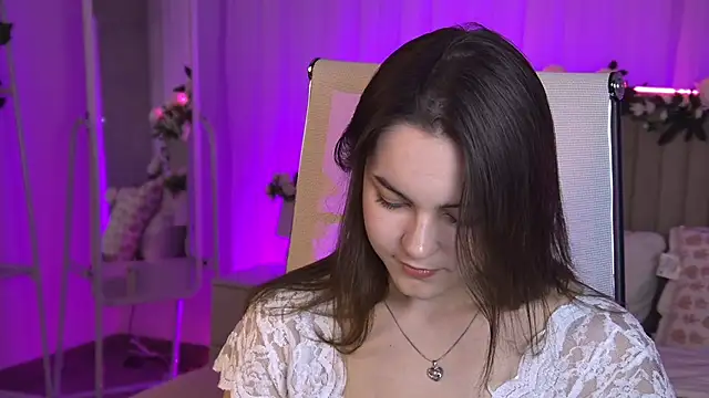 FrancescaCavaliere online show from 06-01-26, 09:44