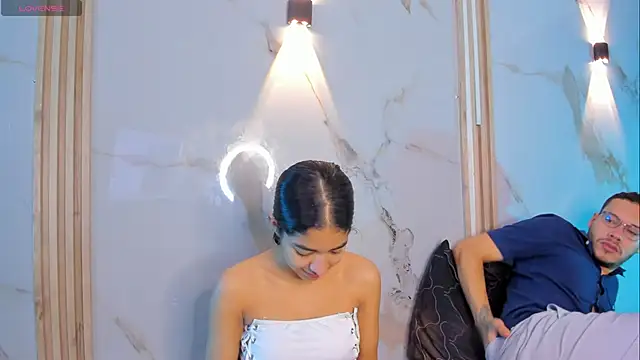 Aron and molly online show from 12-01-25, 12:10