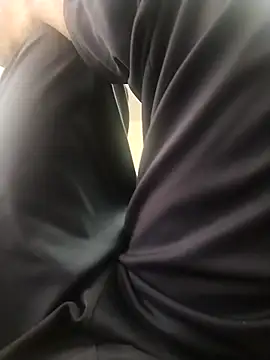 hyderabad single online show from 11-22-25, 08:02