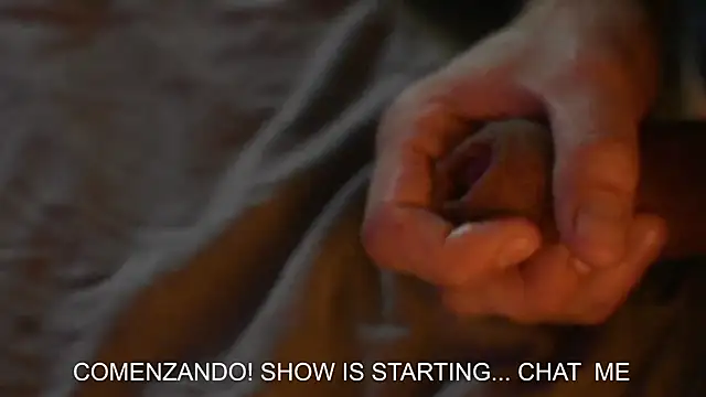 Snapshot of sexywarrior_ chatting on 01-09-26, 10:44 sexywarrior online show from 01-09-26, 10:44