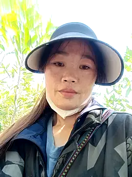 blonde blg online show from 11-15-25, 07:05