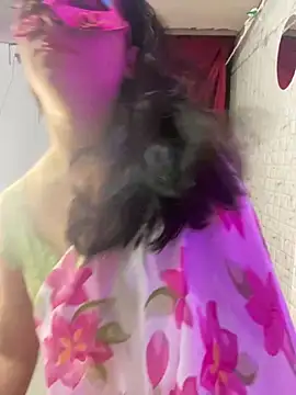 Red Queen 11 online show from 11-24-25, 05:56