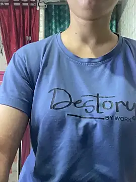 Red Queen 11 online show from 03-16-26, 06:45