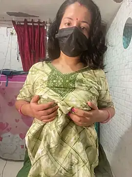 Red Queen 11 online show from 03-26-26, 06:46