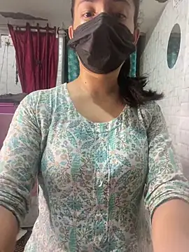 Red Queen 11 online show from 03-28-26, 07:35