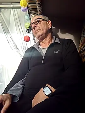 andy-1961 online show from 11-13-25, 08:13