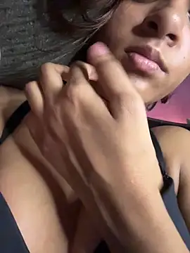 Snapshot of Your___Moonlight chatting on 03-13-26, 07:42 Your Moonlight online show from 03-13-26, 07:42