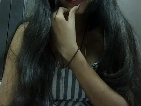 SEXY PRIYA83 online show from 04-01-26, 01:34
