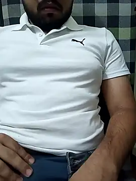 Snapshot of MrToxxic chatting on 11-10-25, 06:18 MrToxxic online show from 11-10-25, 06:18