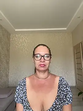 Milana8263 online show from 05-08-26, 08:08