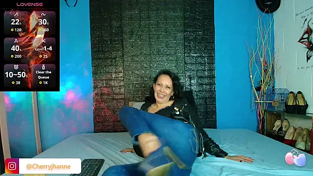 Snapshot of Jhanne_Cherry_ chatting on 02-21-26, 03:07 Jhanne Cherry online show from 02-21-26, 03:07