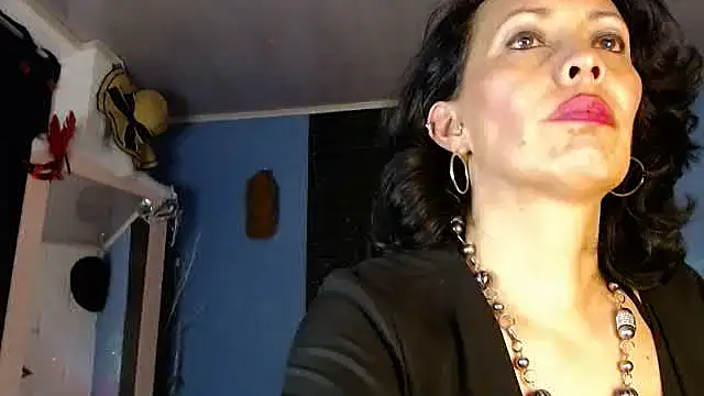 Jhanne Cherry  online show from 04-30-26, 05:03