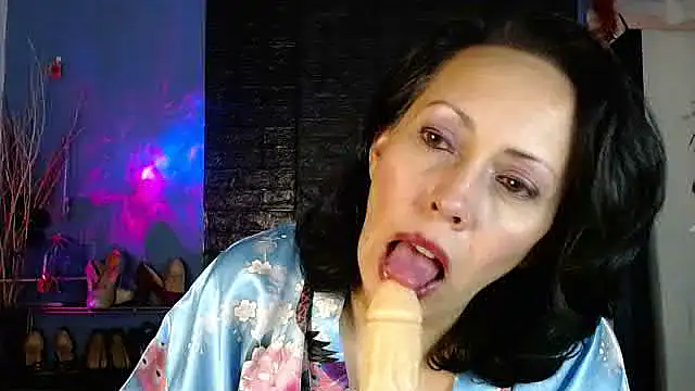 Jhanne Cherry  online show from 05-08-26, 05:35