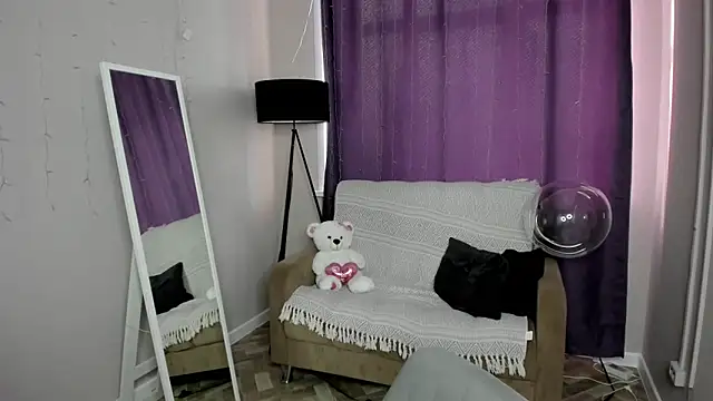 Annie Way online show from 03-16-26, 05:44