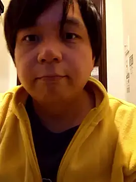 Snapshot of yu-yu28 chatting on 11-17-25, 06:14 yu-yu28 online show from 11-17-25, 06:14