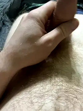 Snapshot of SweetDickPL chatting on 11-10-25, 05:28 SweetDickPL online show from 11-10-25, 05:28