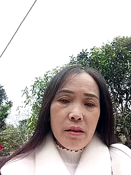 Feeling-hot online show from 12-04-25, 07:39