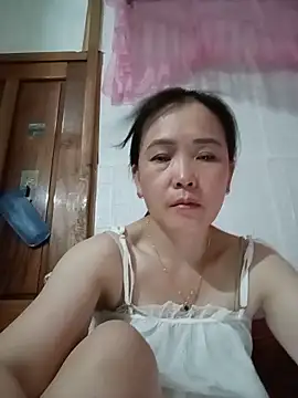 Feeling-hot online show from 05-28-26, 07:05