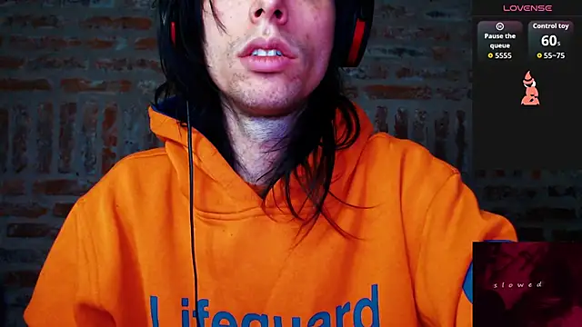 CaramelToy online show from 01-11-26, 08:58