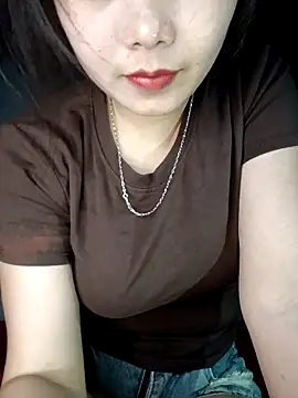 thuy-kieu online show from 03-17-26, 03:33