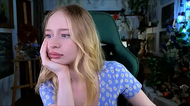 CarolineDjein online show from 11-15-25, 11:40