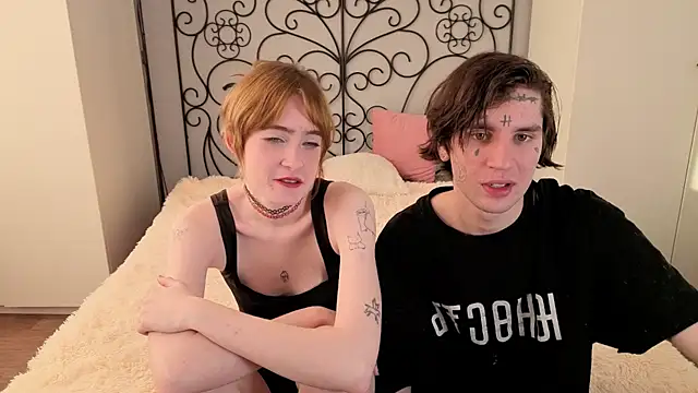 Danny loves Mary online show from 11-29-25, 03:42