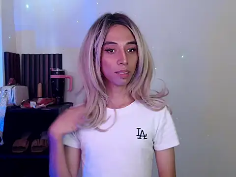 evelynfucker online show from 11-11-25, 06:13