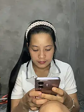 -Huong-99 online show from 03-18-26, 01:47