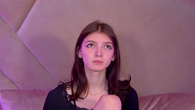 SophiaProve online show from 11-24-25, 04:40