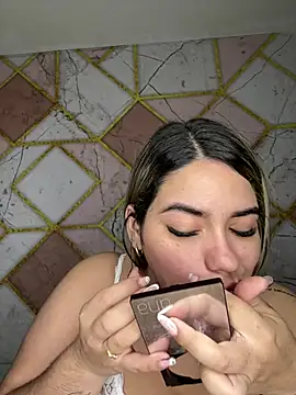 Snapshot of Amira_Malia chatting on 03-30-26, 12:39 Amira Malia online show from 03-30-26, 12:39