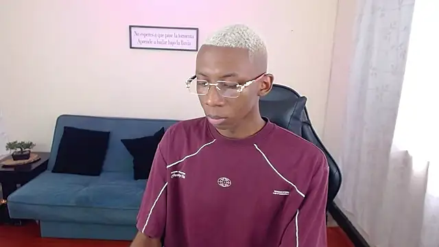 Miilo18 online show from 01-16-26, 08:57