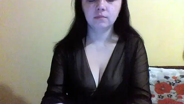 Snapshot of Vitalina282128 chatting on 02-20-26, 11:27 Vitalina282128 online show from 02-20-26, 11:27
