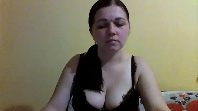 Snapshot of Vitalina282128 chatting on 03-24-26, 10:04 Vitalina282128 online show from 03-24-26, 10:04