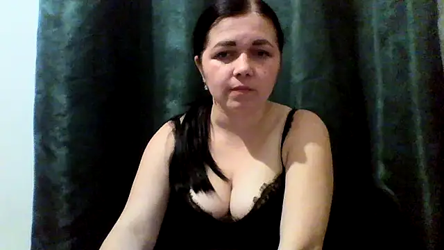 Snapshot of Vitalina282128 chatting on 04-08-26, 10:43 Vitalina282128 online show from 04-08-26, 10:43