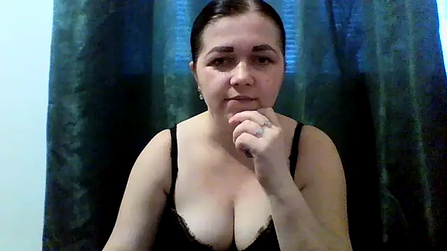 Snapshot of Vitalina282128 chatting on 04-09-26, 03:17 Vitalina282128 online show from 04-09-26, 03:17