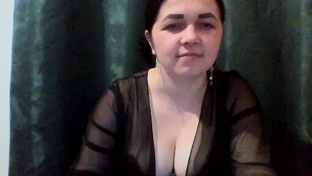Snapshot of Vitalina282128 chatting on 04-30-26, 08:57 Vitalina282128 online show from 04-30-26, 08:57